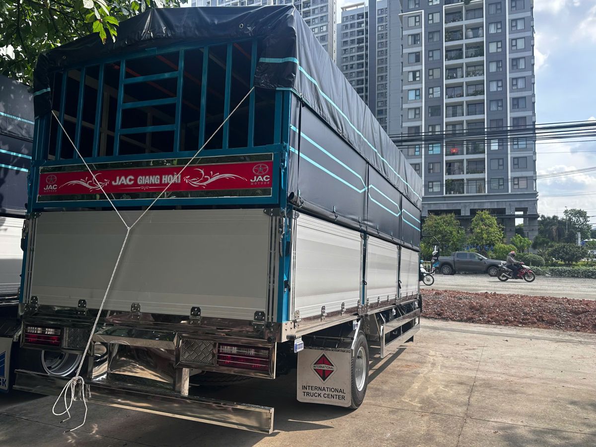 XE TẢI JAC N750 PLUS 7.4 TẤN
