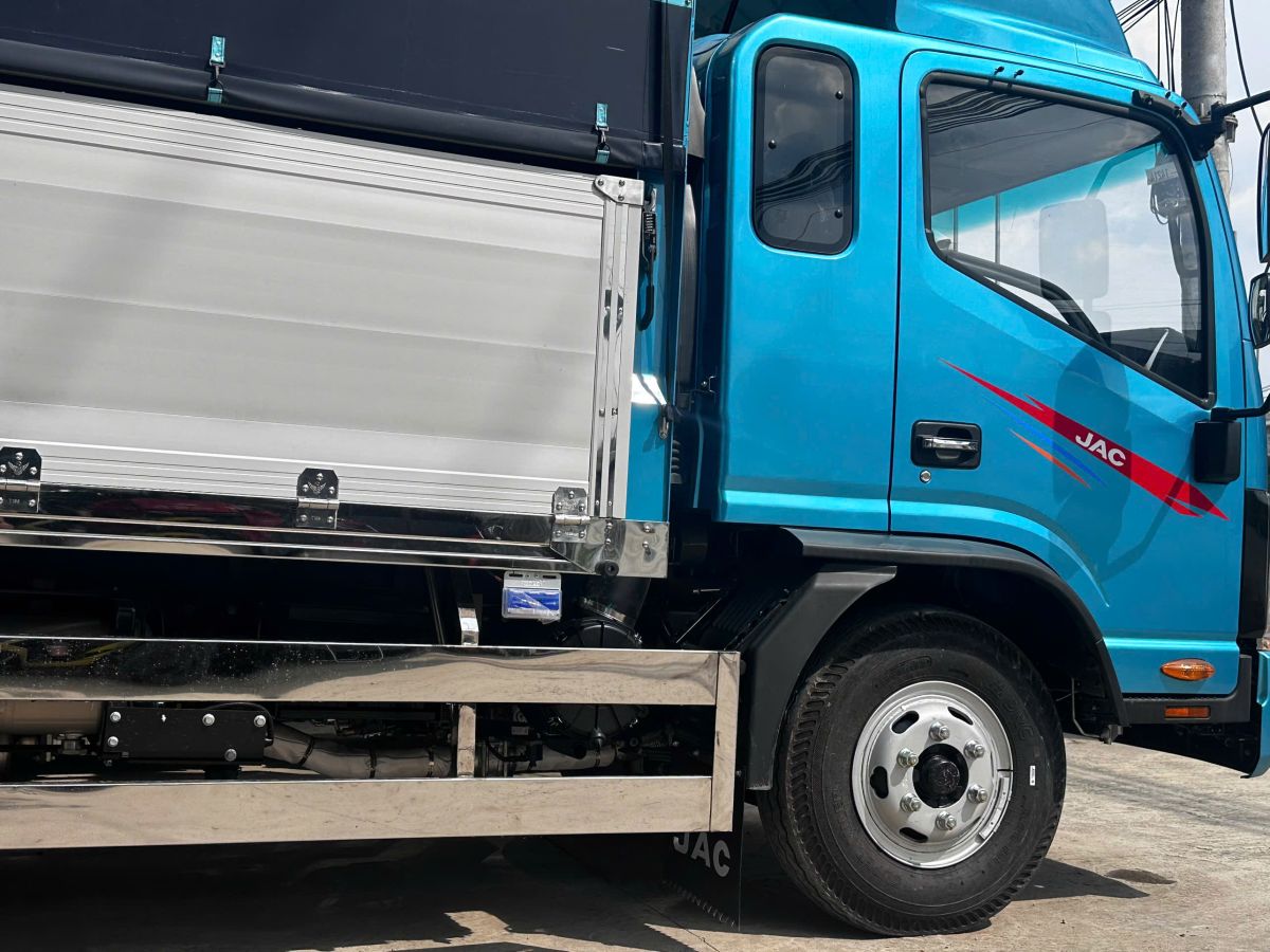 XE TẢI JAC N750 PLUS 7.4 TẤN